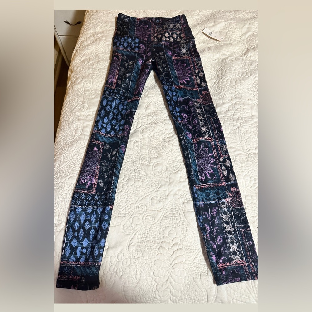 Elegant Women's Patchwork Leggings